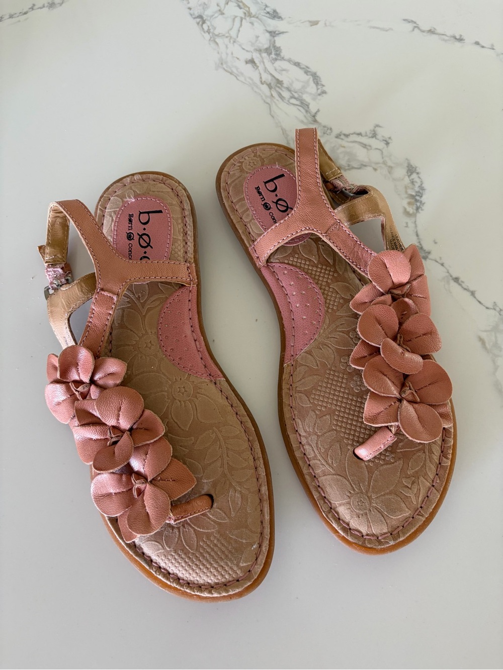 b.o.c. Born Concept Floral Leather Sandal Thong Slingback NWOT All Day Comfort 7 - Picture 2 of 7